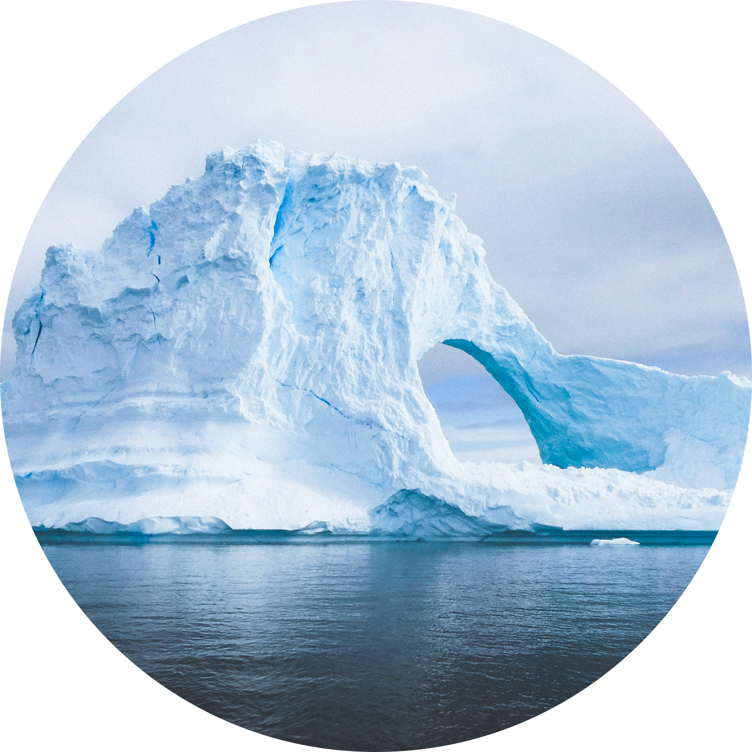 Image bleue: iceberg (#froid)
