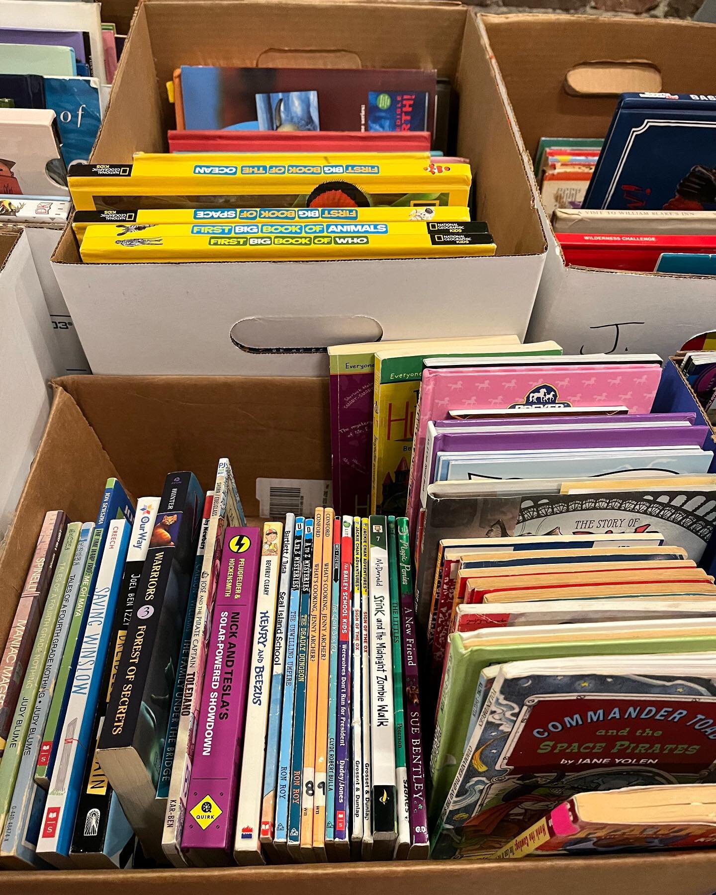 We are here rain or shine! Come join us today from 12-4pm at 31 Brattle St. there are still plenty of great books left!

 From 2-4pm we will have a $5 bag sale. Bring your own bag and fill it for $5!

#harvardsquare #cambridgema #usedbooks #booksale 