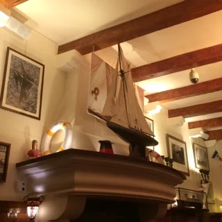 Drink à l'hôtel Sube avec vue sur le port de Saint Tropez !