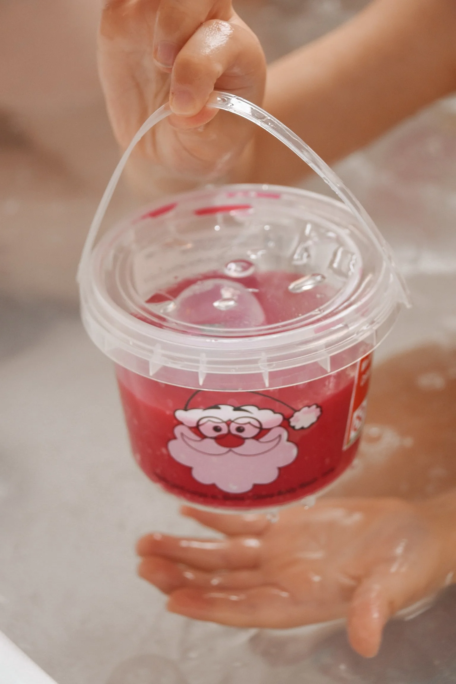 Slime Moussante PERE NOEL de GOMMEE 1.jpeg