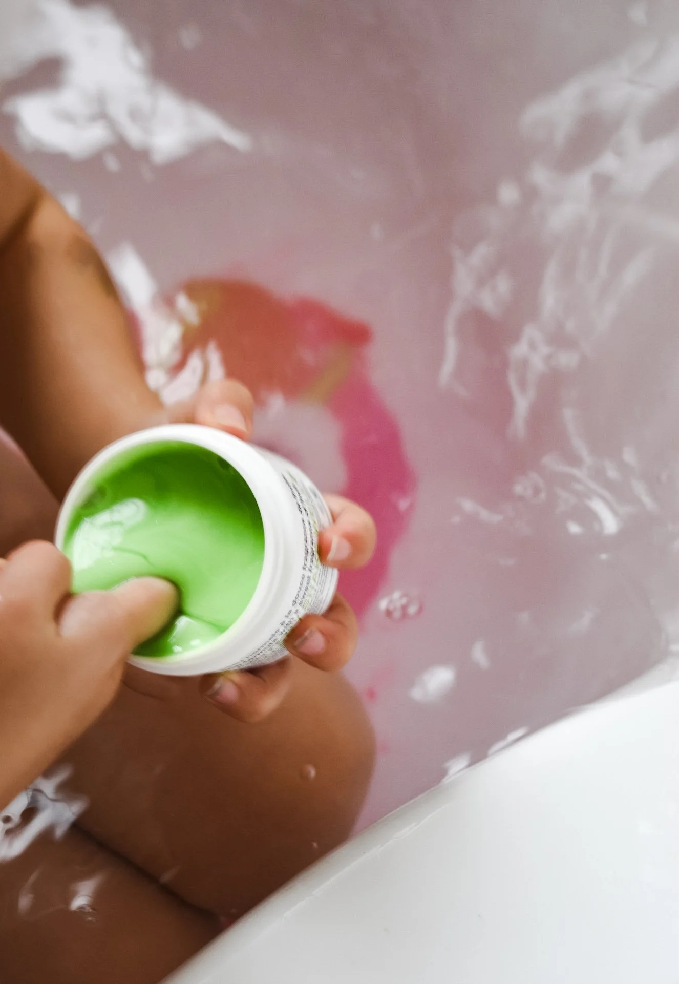 Peinture Moussante LUTIN BODY PAINTING GOMMEE.jpeg (copie)