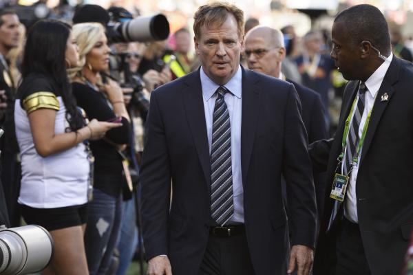 0400 Across The Street PodReport (NFL Declining Ratings Episode 09/21/17) 0400 Across The Street PodReport (NFL Declining Ratings Episode 09/21/17)