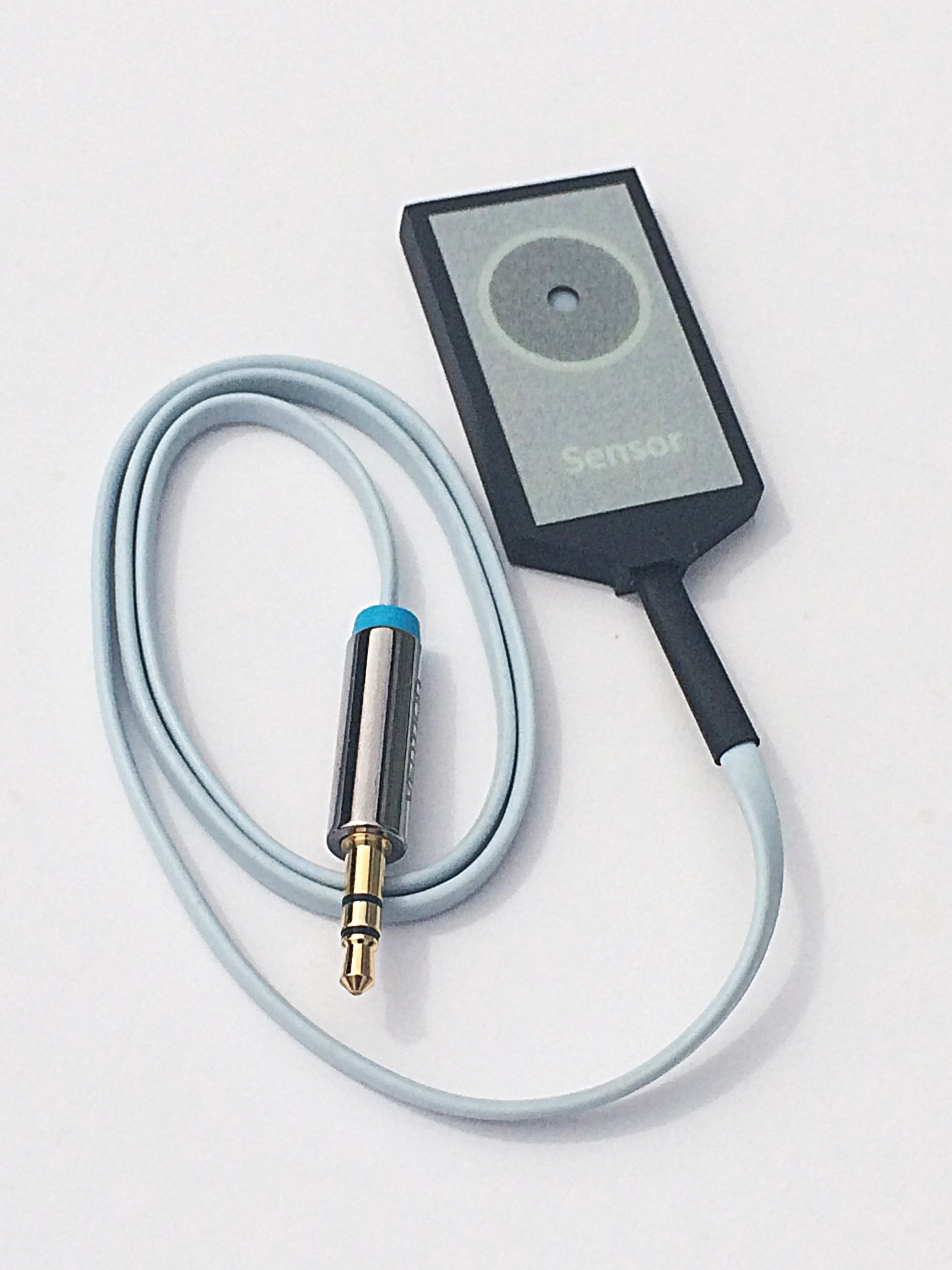 The external sensor is 0.22" (5.7mm) thick, with a 1.6mm thickness flat cable.