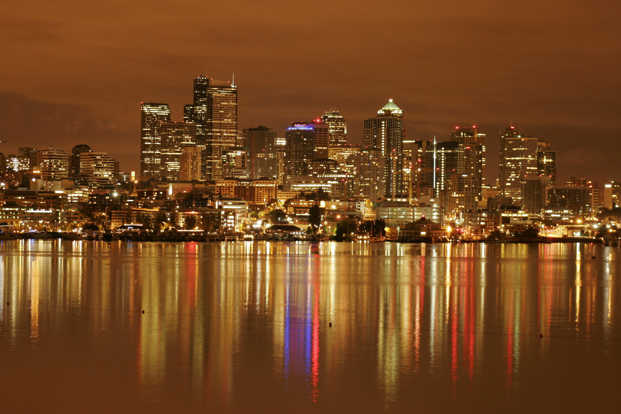Seattle Skyline Reflection in Lake Union from Gasworks Park