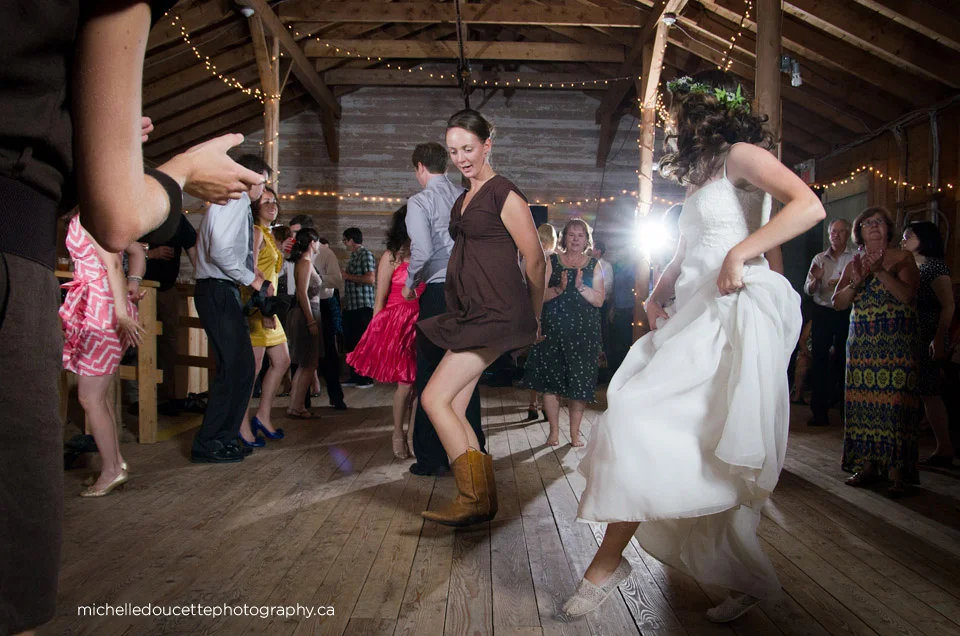 Halifax-Hubbards-green-wedding-19
