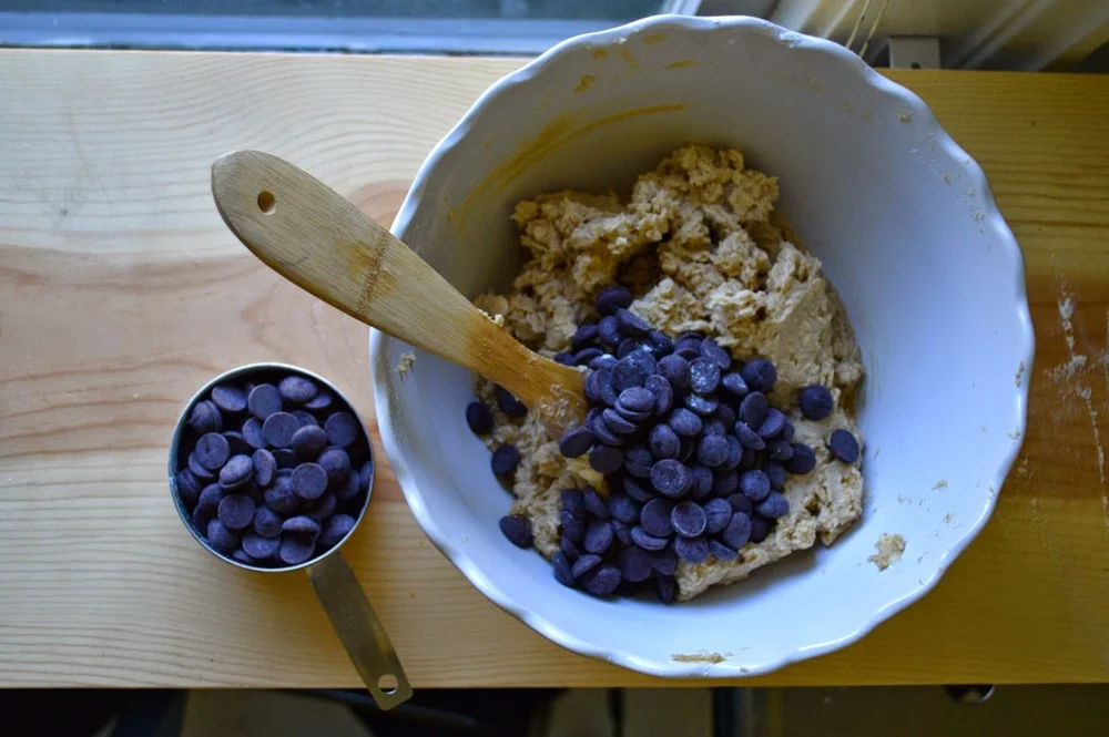 SALTED OATMEAL CHOCOLATE CHIP COOKIES