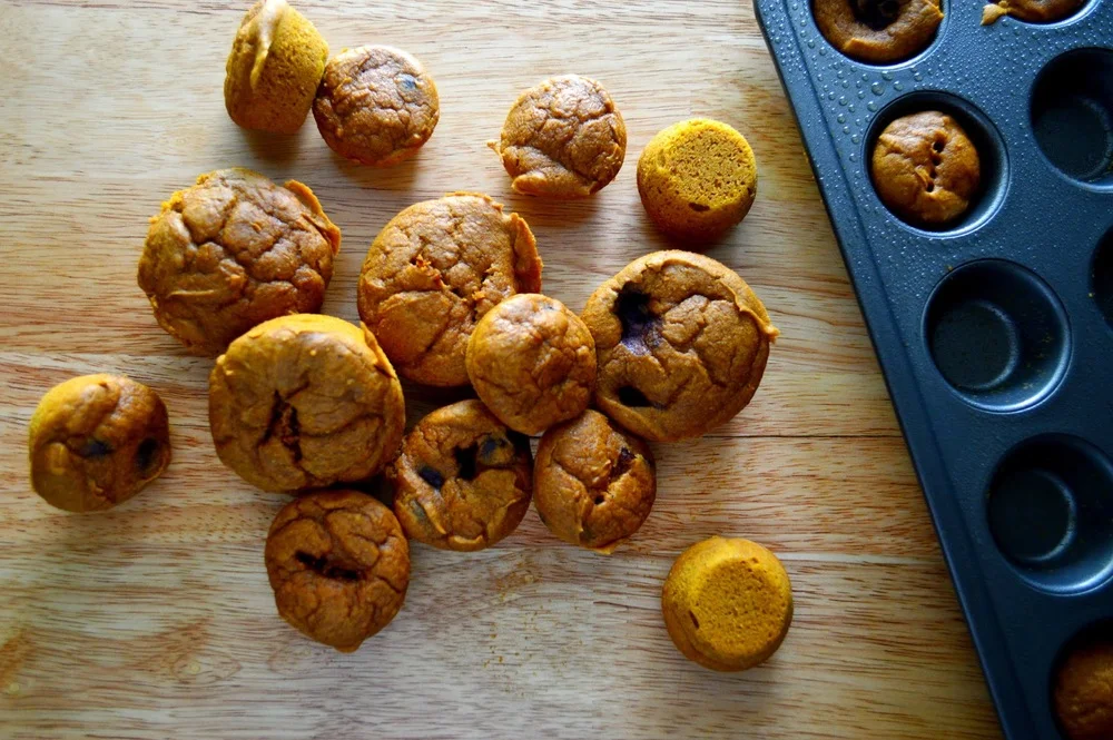 [SUPER EASY] PUMPKIN MUFFINS