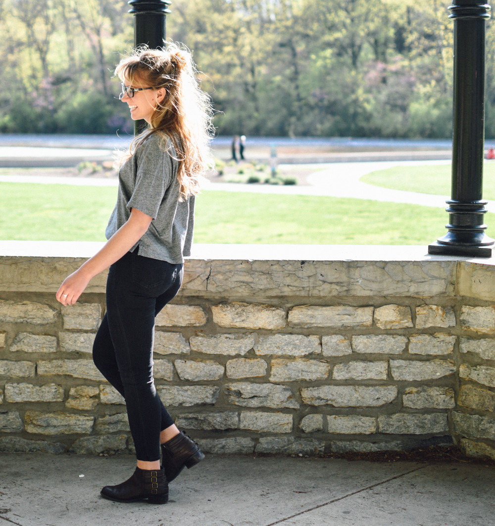 Spring Uniform: crop & high rise