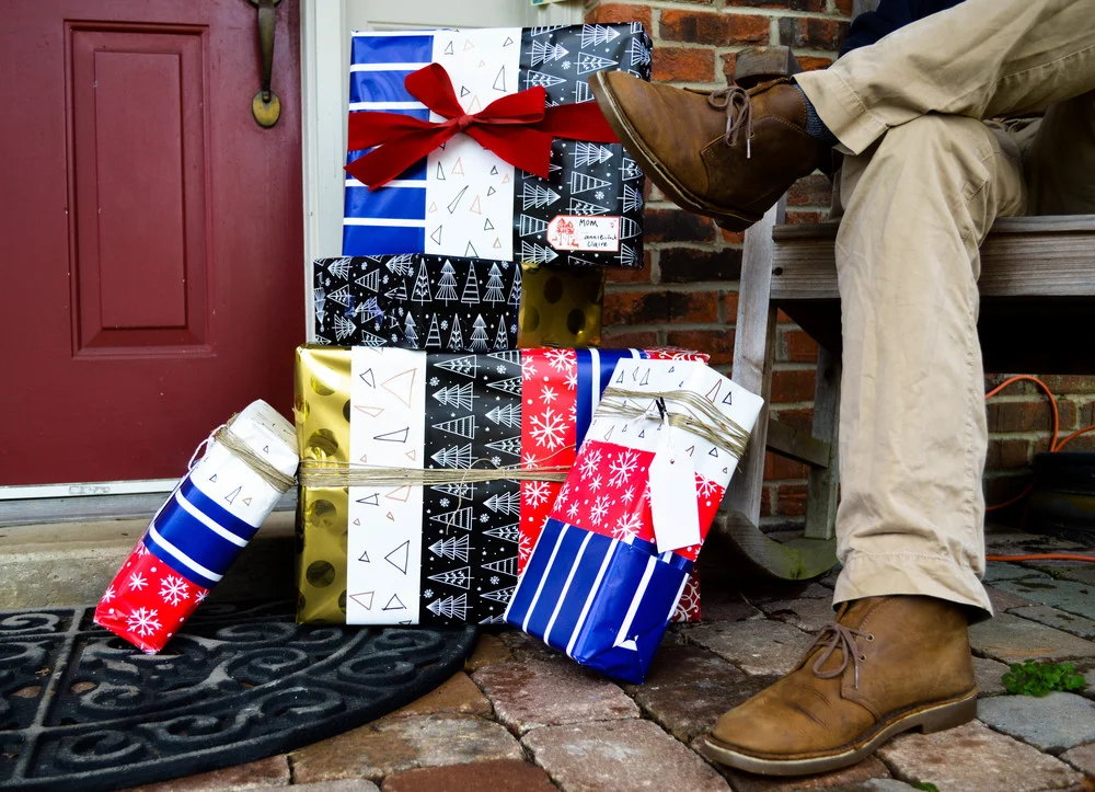 Co-Wrapping Gifts or... When you have a Huge Family