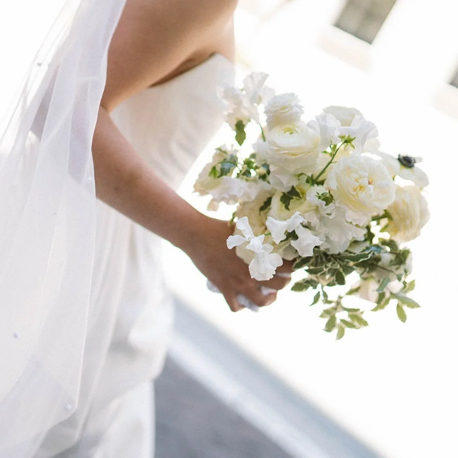 a case for neutrals.

Planner: @aboutjoyevents
Venue: @uclubsf_weddings 
Photography: @catcoppenrathphoto 
Beauty: @urbanbeautyloft.fiona
Florals: @heathfloral 
Cake: @butter_and
Icecream: @philmorecreamery
DJ and Lighting: @lastwaveproductions
Music