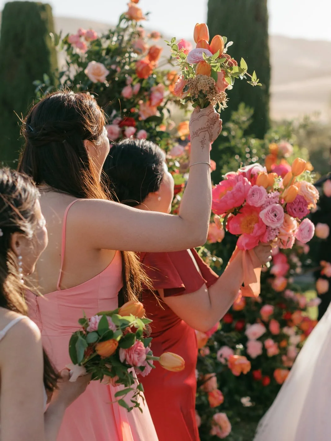 A moment for the ceremony flowers. The happiest moment, in colors that just make you smile.

Planning: @harleneevents 
Venue: @viansawinery
Photography: @niravpatelweddings
Florals: @heathfloral
Catering: @preferredsonomacaterers
Beauty: @bun_bun_bri