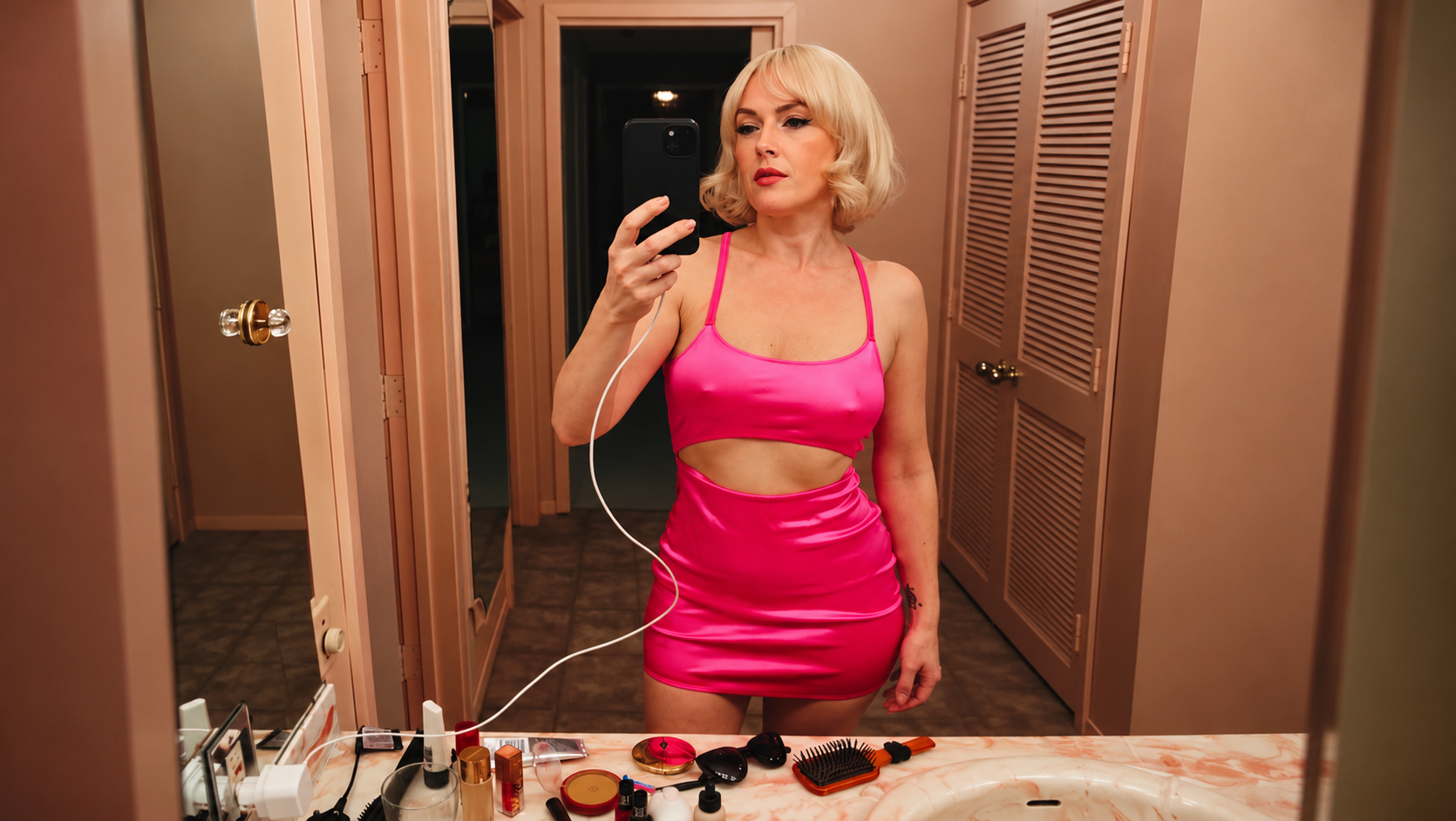 Retro Pink Vanity Mirror Selfie.png