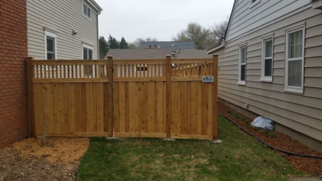 Wood Fence 20160418_122928.jpg