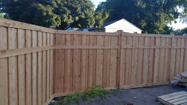 Wood Fence 20160719_193621.jpg