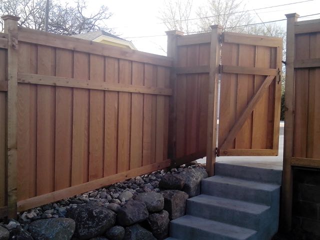 Wood Fence IMG_20140513_190916.jpg