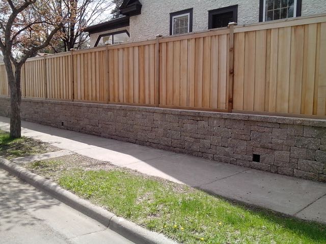 Wood Fence IMG_20140514_114509.jpg