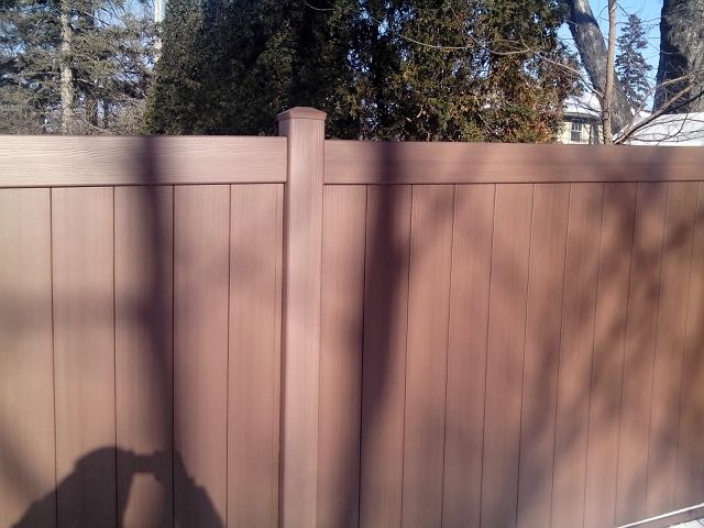 PVC PolyVinyl Fence IMG_20150104_125601.jpg