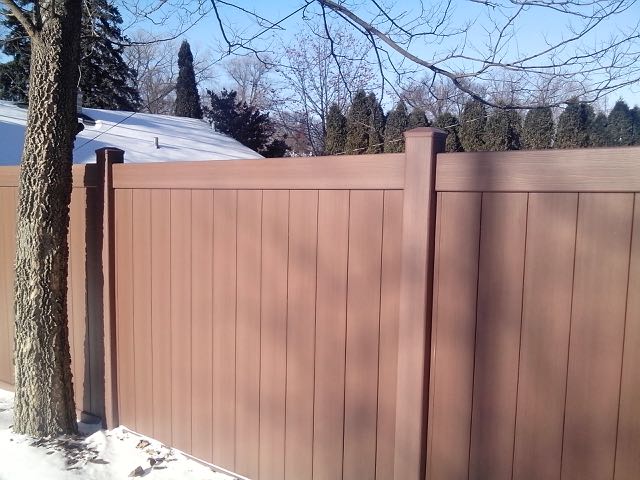 PVC PolyVinyl Fence IMG_20150104_125606.jpg