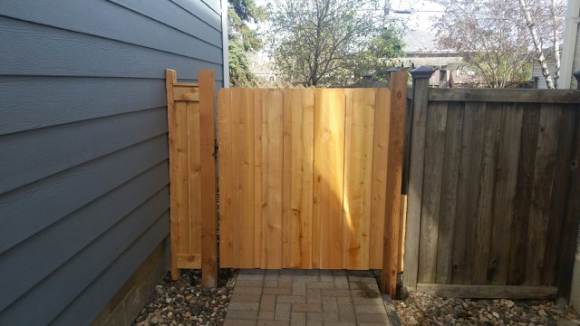 Wood Fence 16777.jpg