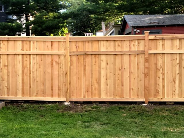 CedarFence107.jpg