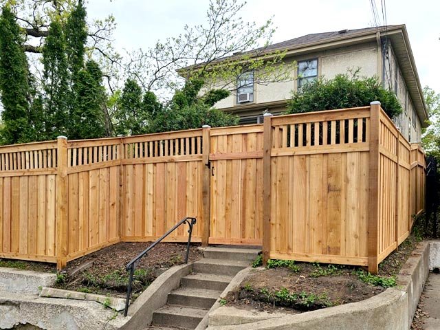 CedarFence131.jpg