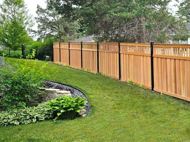 CedarFence141.jpg