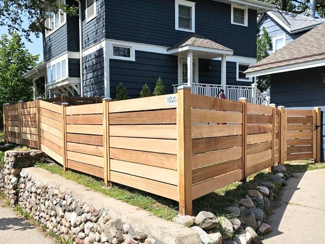 CedarFence149.jpg