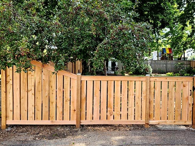 CedarFence146.jpg