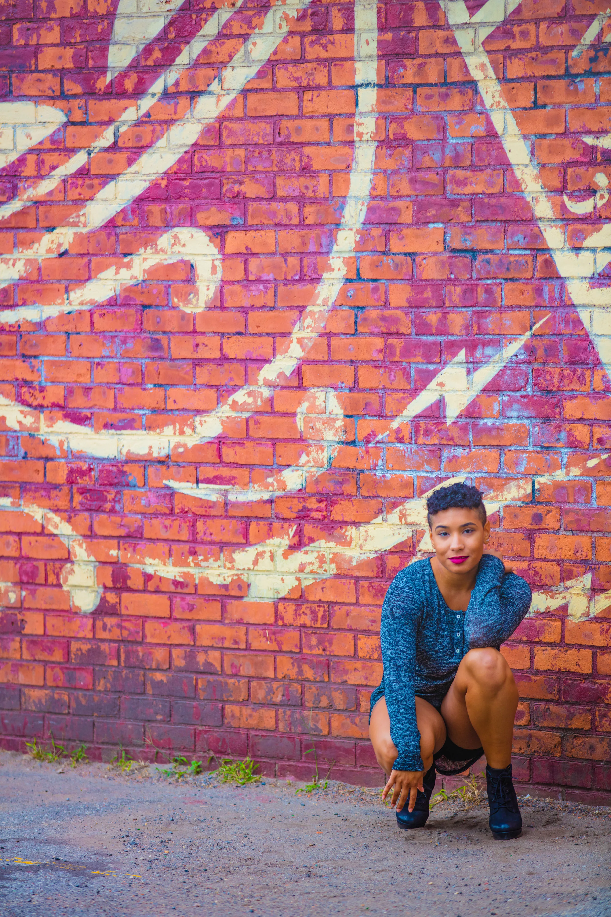 Geheny Street Mural Pose (revisit 11-27-16).jpg