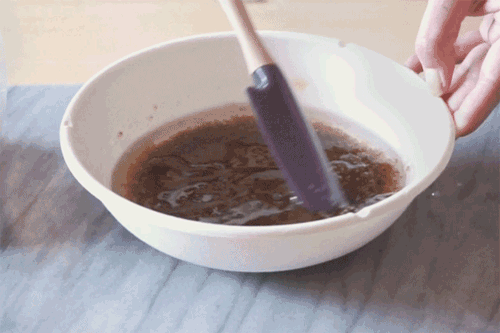gif-stir-sugar.gif