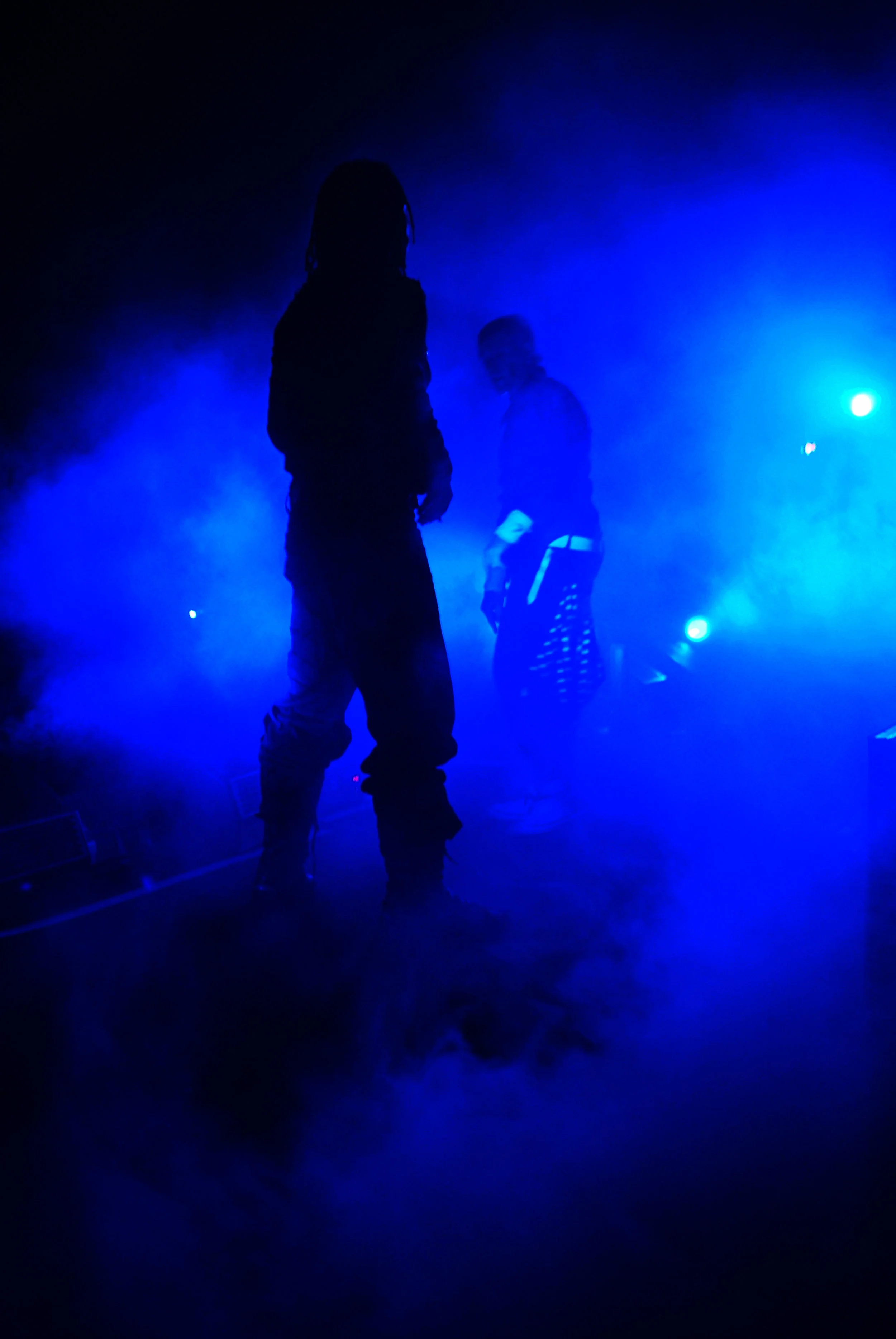 maxim and keith blue mist1.jpg