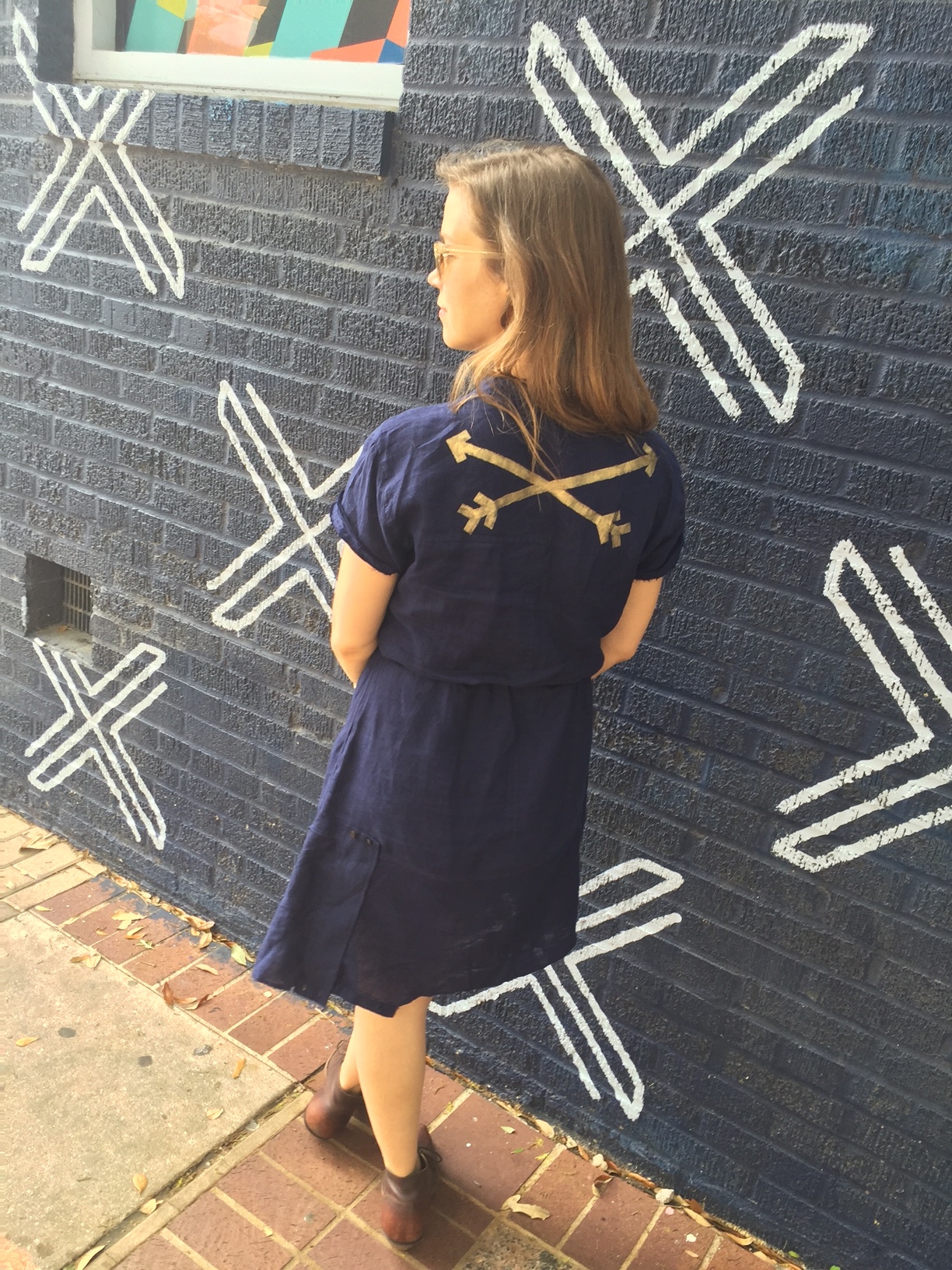 I hand-painted metallic gold arrows on the back.
