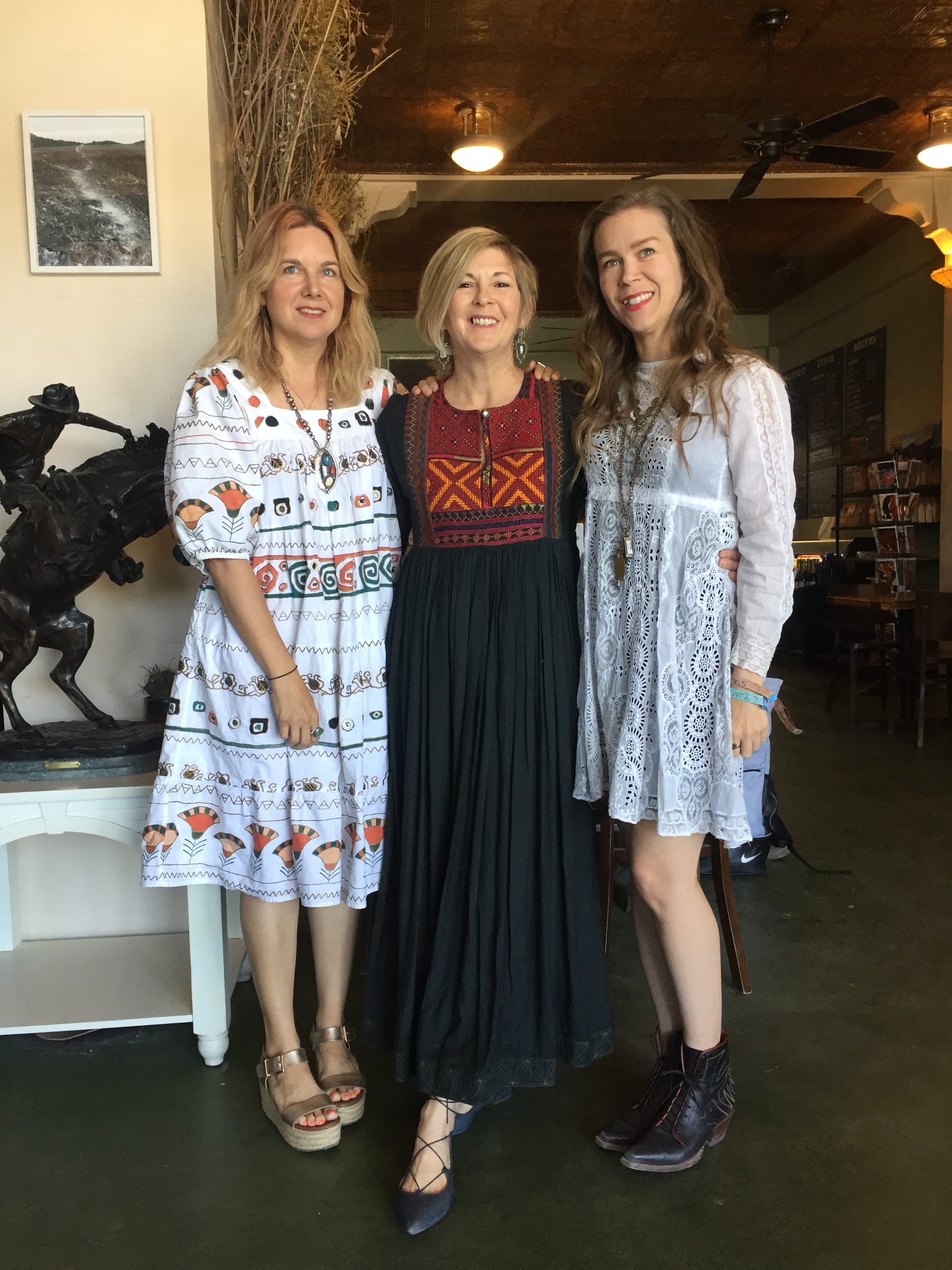 With my gorgeous girlfriends Kime & SueBee in Yucca Valley, CA.