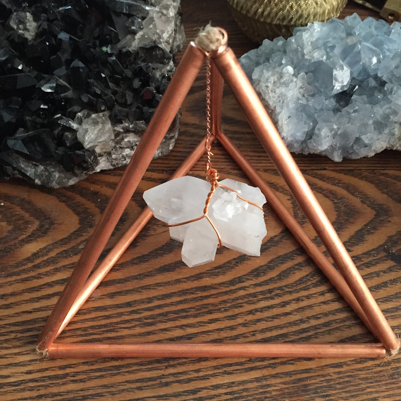 FeatherweightStudio_tetrahedron_small.jpeg