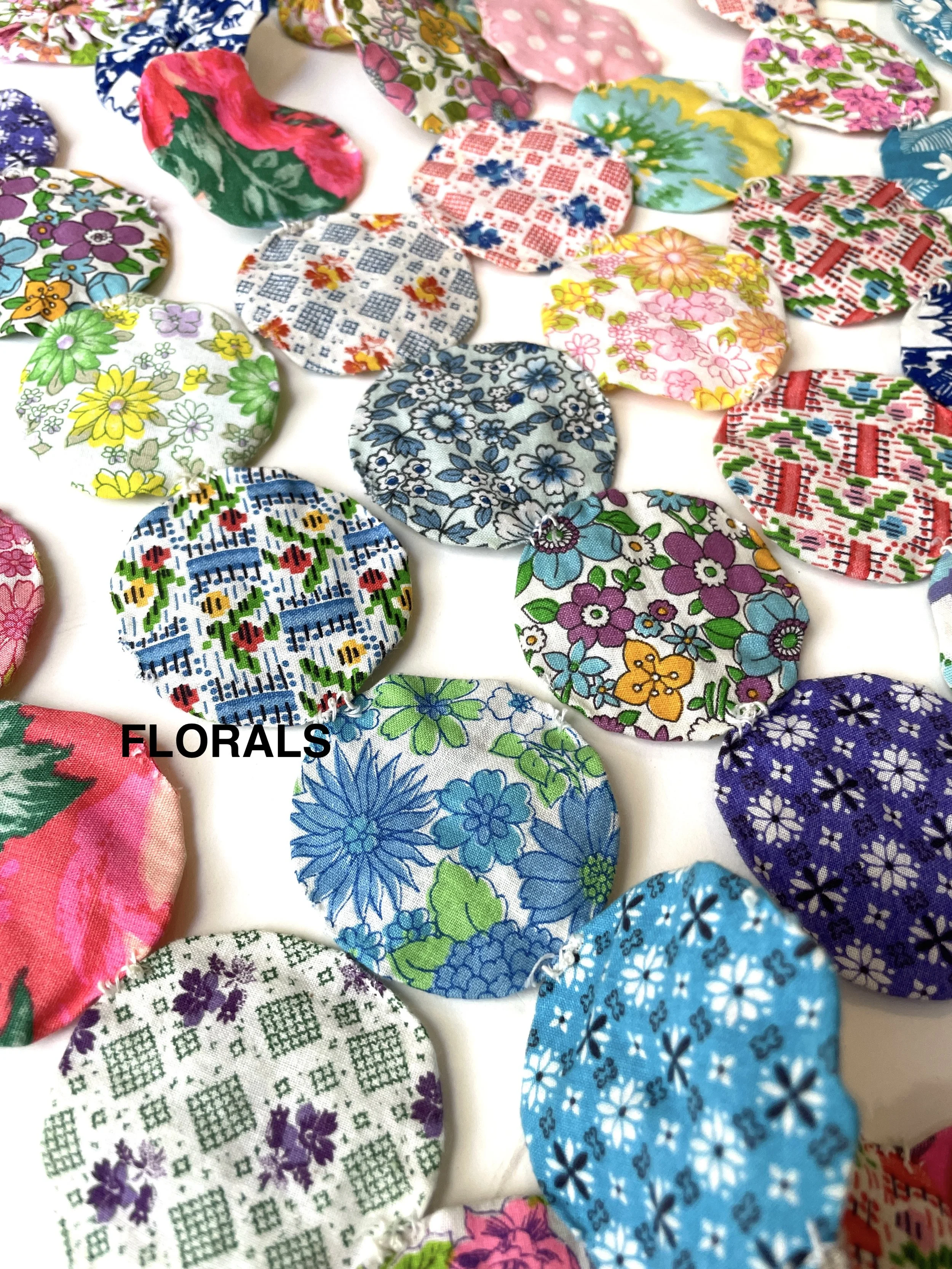 Quilt_garlands_florals_detail.jpg