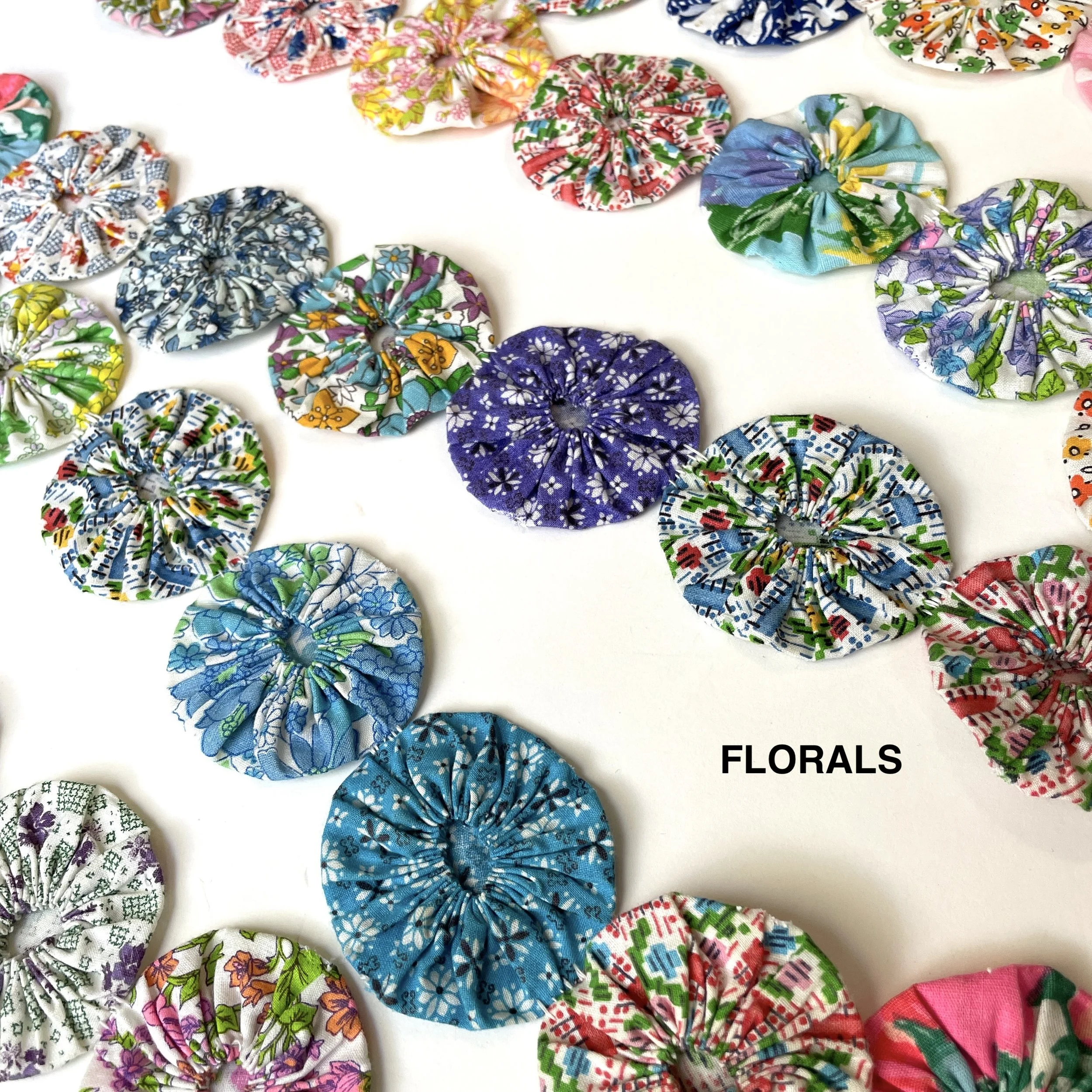 Quilt_garlands_florals_detail2.jpg