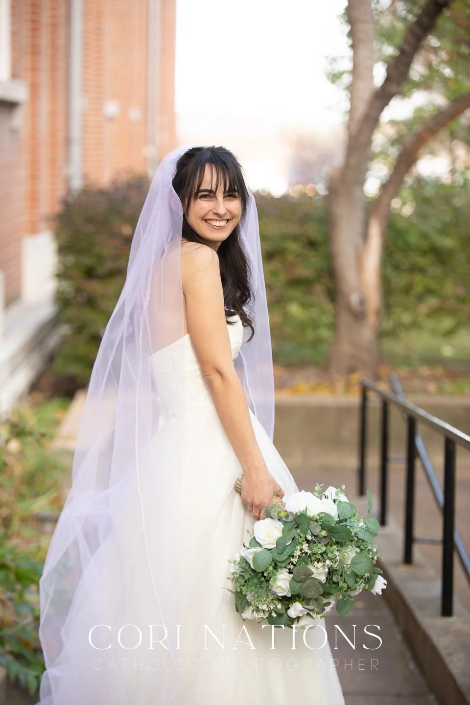 STL_Catholic_Photographer_Getting Ready-170.jpg