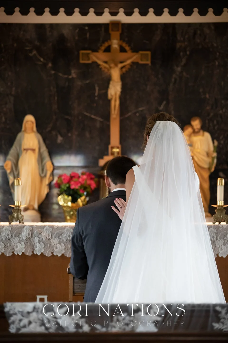 STL_Catholic_Photographer_First_Touch-2.jpg