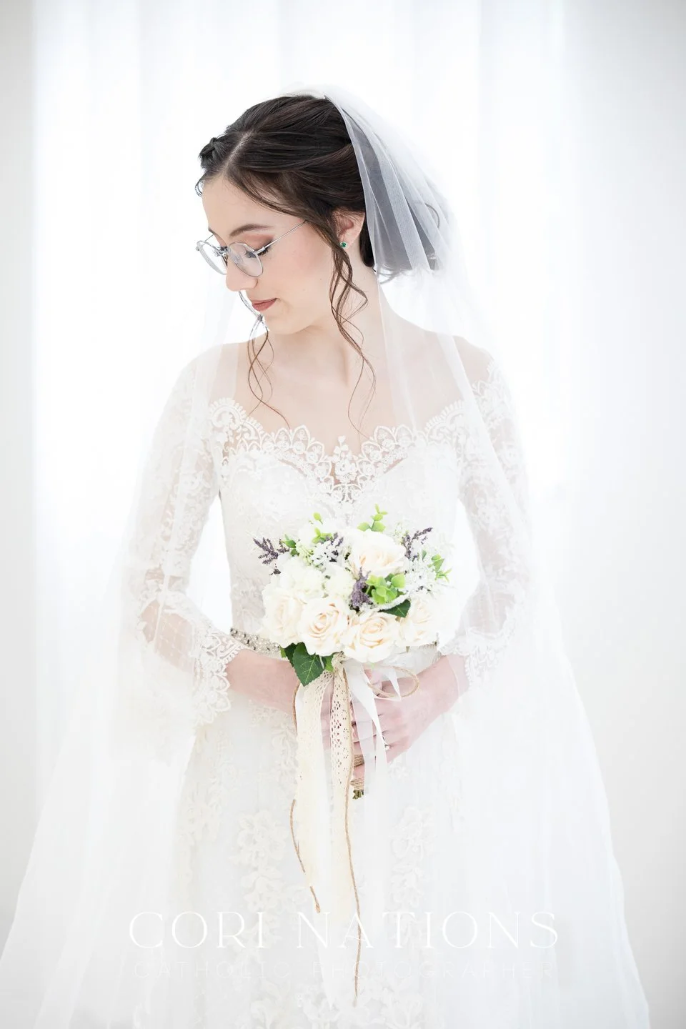 STL_Catholic_Photographer_Getting Ready-43.jpg
