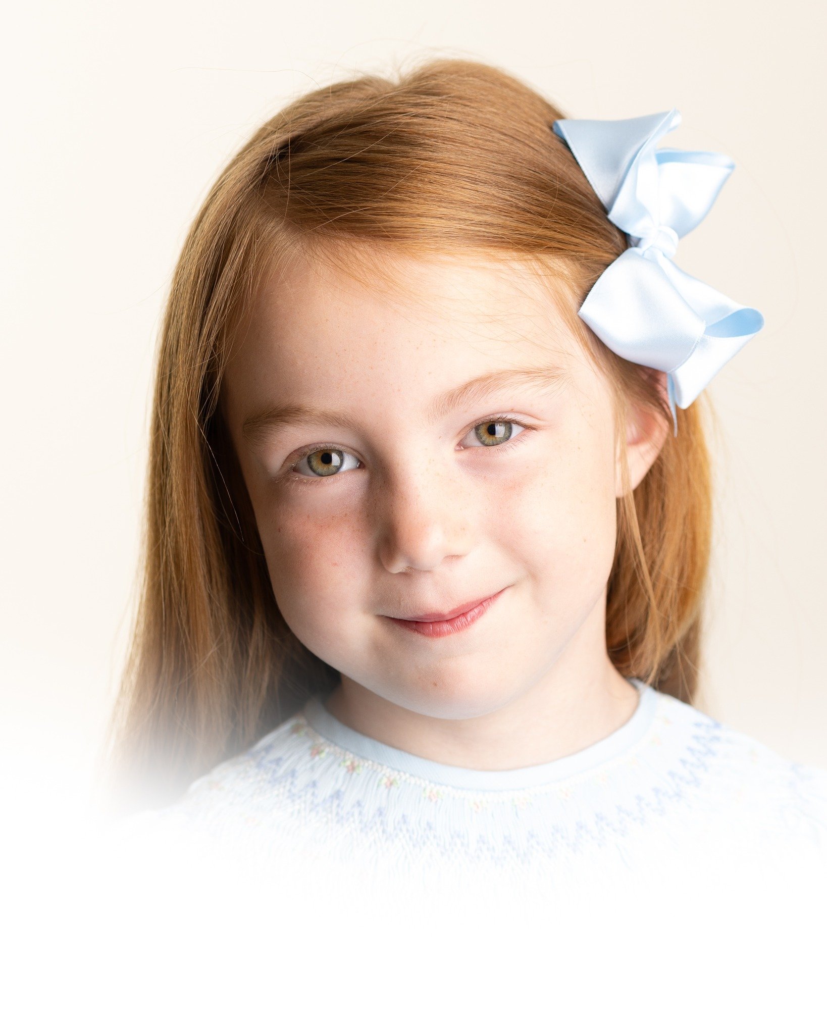 Yes - they're siblings🩷 Imagine how adorable these will be on their wall at home!🩷

Want to add your kids' Heirloom or Personality Portraits to YOUR wall at home?  Join us in the studio on Saturday, July 19!