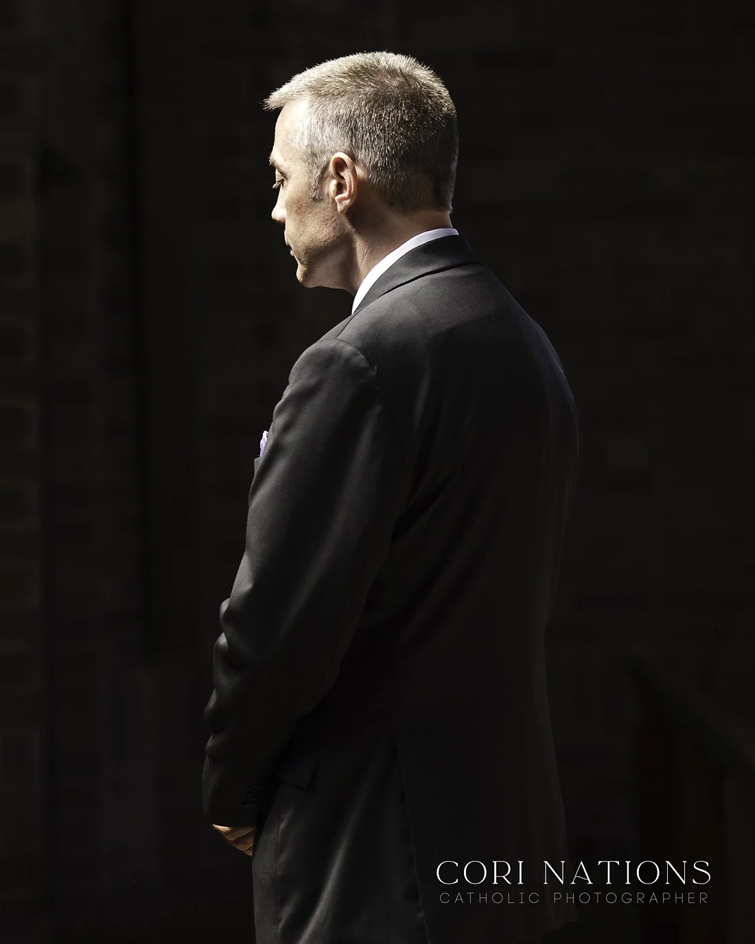 Catholic groom St. Louis, Missouri photography