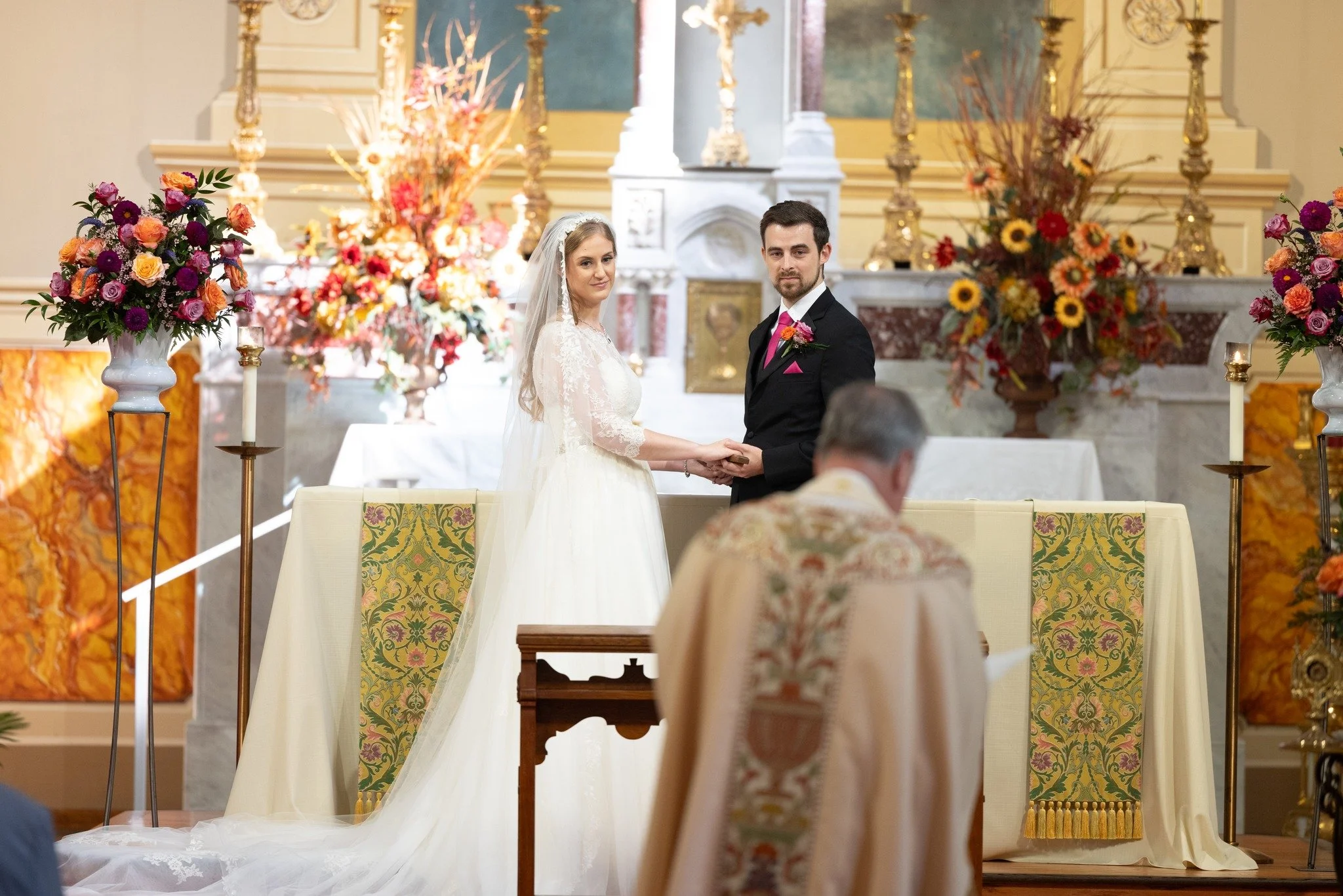 🩷Happy 1st Anniversary!🩷

#stlcatholicphotographer #stlouisfamilyphotographer #stlouiskidphotographer #stlcatholic #catholicphotographer #familyphotographer #stlouisphotographer