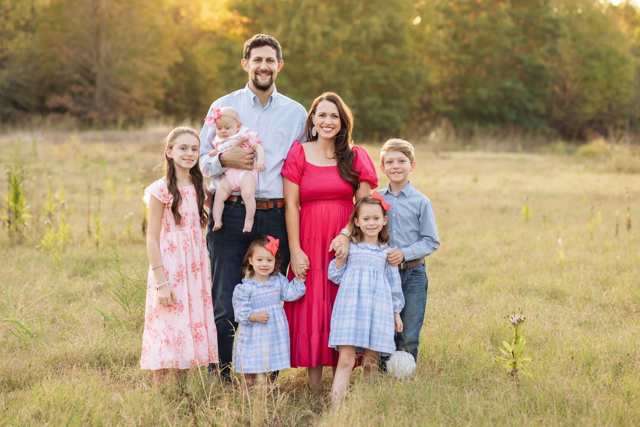 Today's bright sunshine was a reminder for me to share photos from this bright and sunny session a few weeks ago!  Bright faces and sunny personalities....just fabulous!