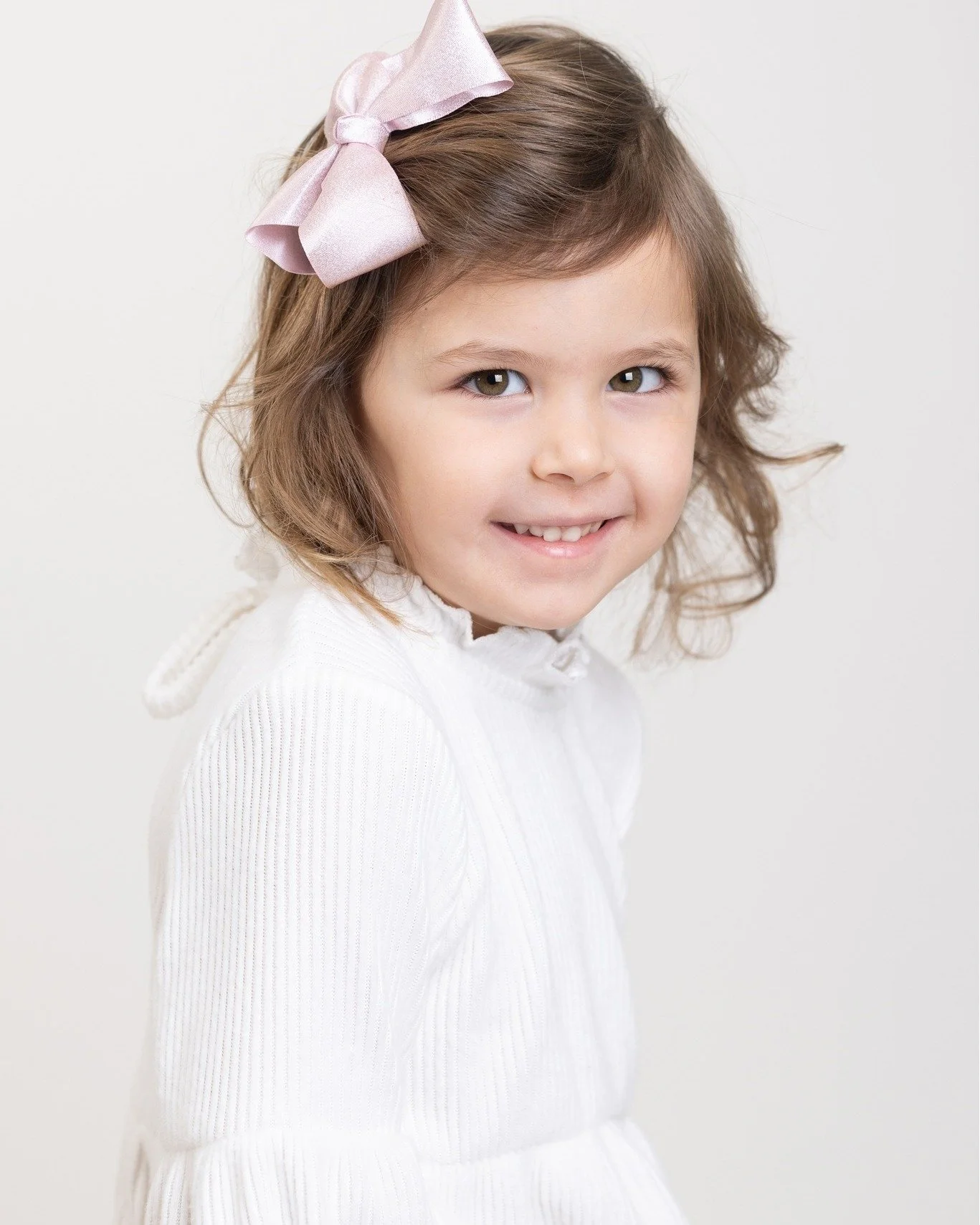 🎶Happy Birthday to Yoooouuuuuu🎶. (Be sure to wish this precious little girl a Happy Birthday when you see her today!)