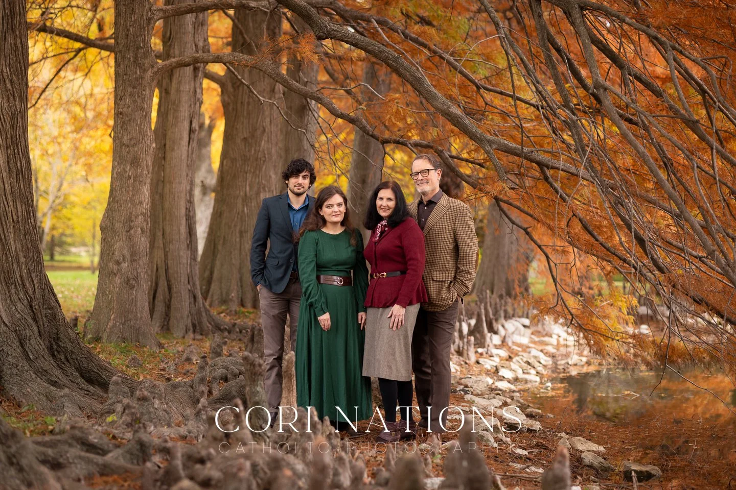 Outdoor fall family photography St. Louis, Missouri