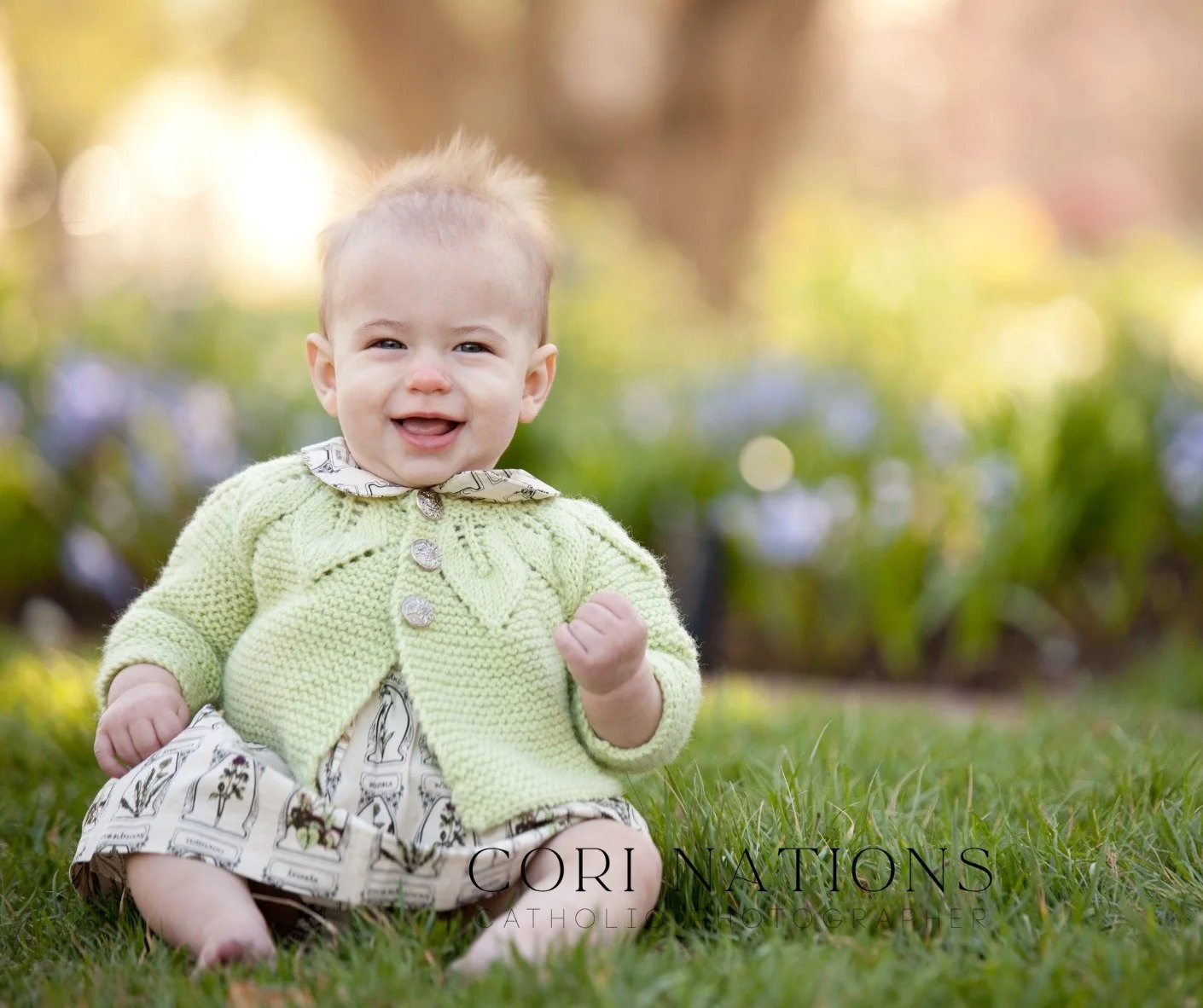 Spring has a funny way of surprising us. One day it&rsquo;s sunshine and blossoms&hellip; the next it&rsquo;s sweater weather again.  The good news? Sweaters photograph beautifully with soft textures and cozy layers. 

If the breeze is still a little
