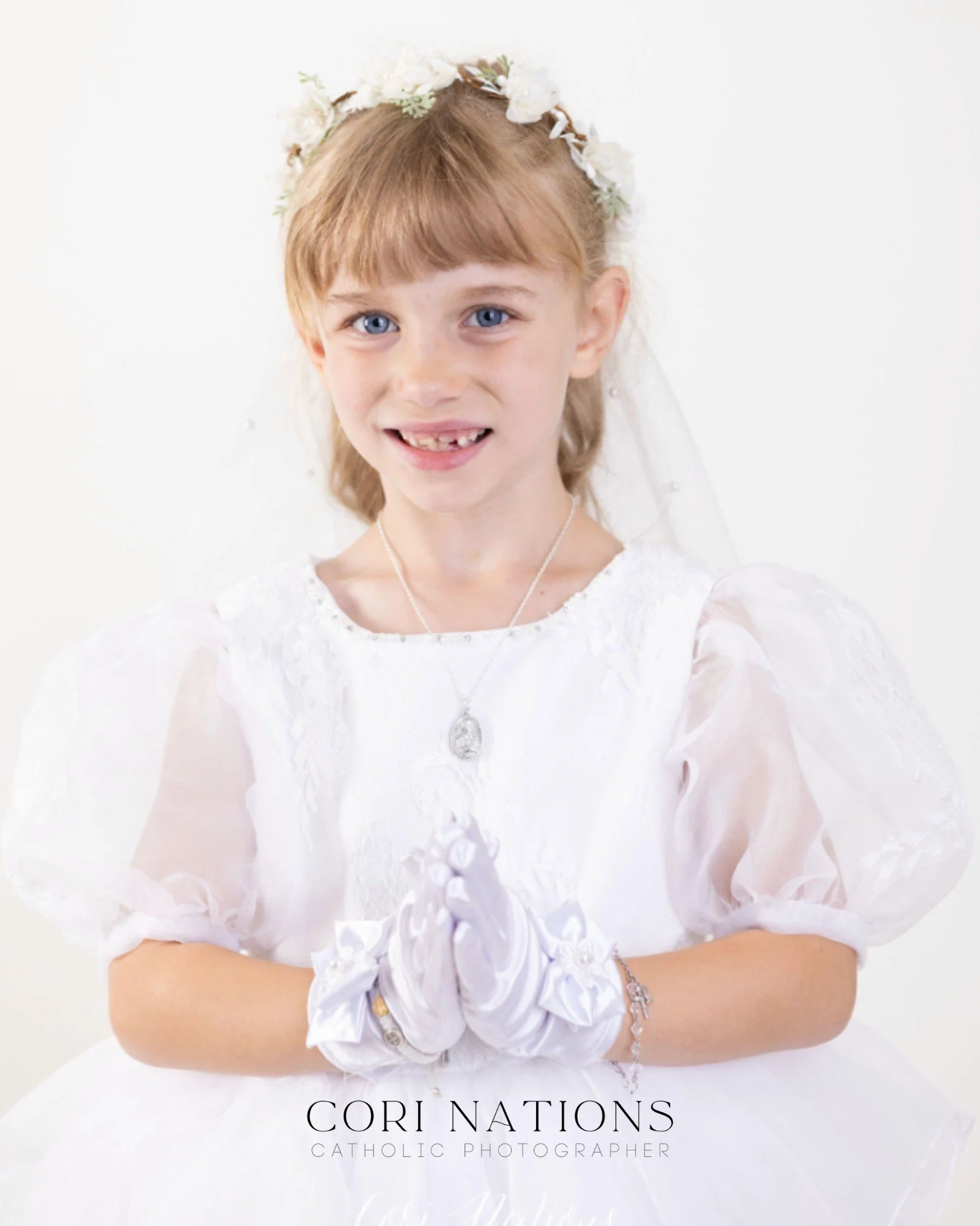 ✨Only a few spots remain for First Holy Communion and Confirmation studio  photos!✨

Mark these sacred milestones with a simple, timeless studio mini session&mdash;beautiful portraits to remember a truly special celebration.

https://book.usesession.