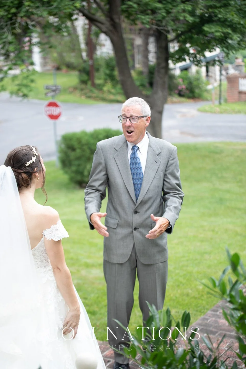 STL_Catholic_Photographer_Getting Ready-145.jpg