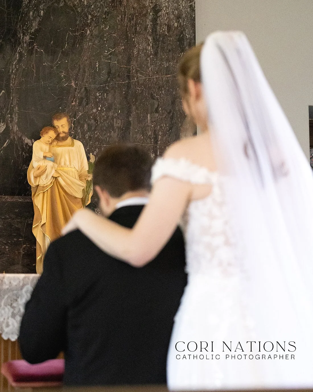 st_mary_Magdalene_Catholic_Wedding-6 copy.jpg