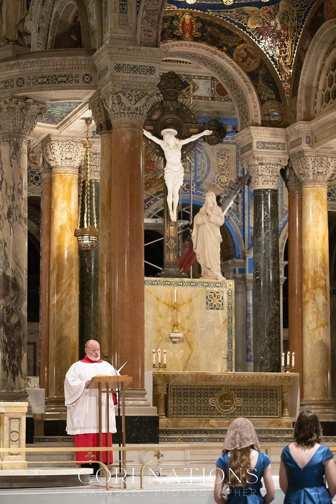 St_Louis_Catholic_Wedding_Cantor_Scott_Kennebeck.jpg